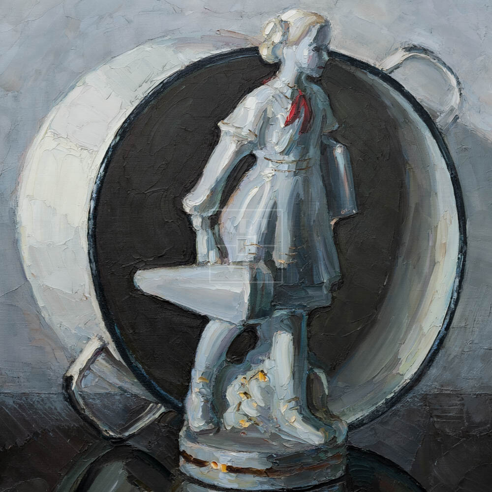 Фрагмент 1 из 3. Натюрморт со статуэткой пионерки и кастрюлей купить картину Попова А.